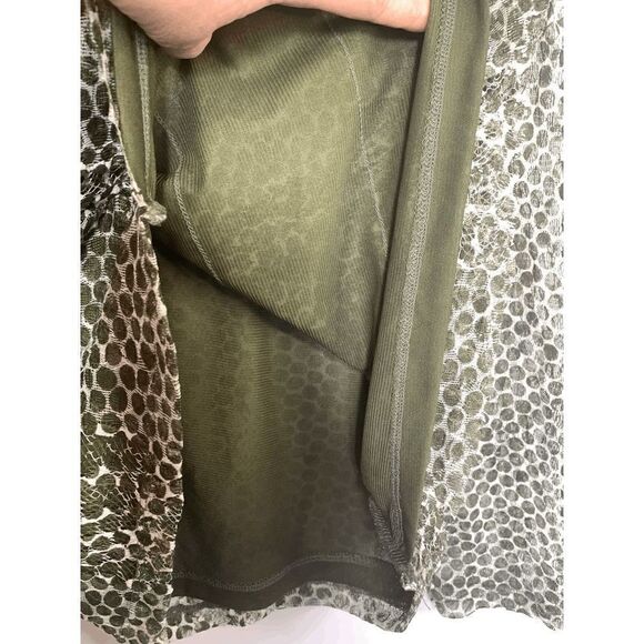 Chico's Sheer Sleeve and Sheer Polk a Dot Layered Top Size L/12 - Picture 5 of 7